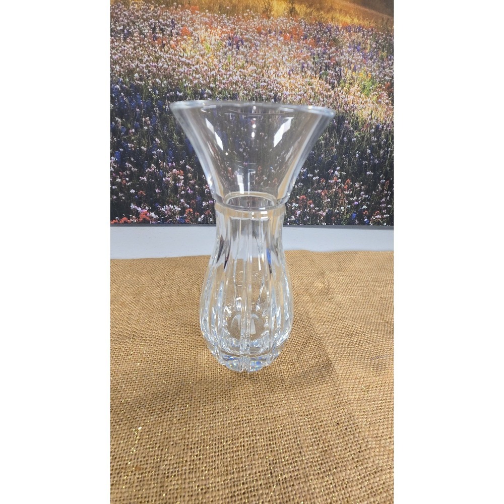 CC-1198. Reed & Barton Tempo Lead Crystal vase